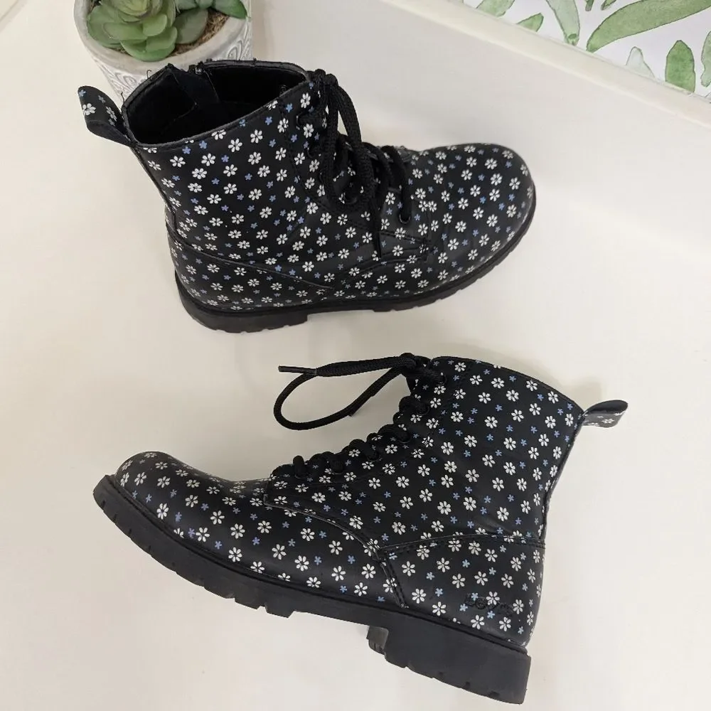 Levi's Black Boots Lave Up Zip Up 4 Girl's Grunge Waterproof Whimsigoth Floral